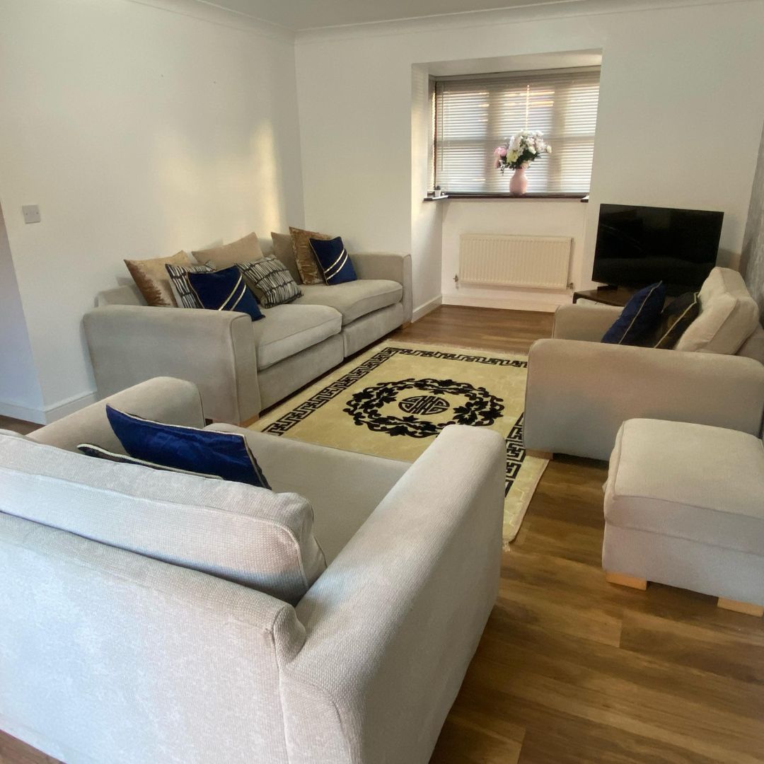 Gainsborough House – Milton Keynes (1)